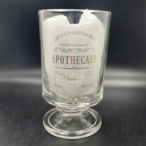 Hotel Balfour Apothecary glass pedestal tumbler